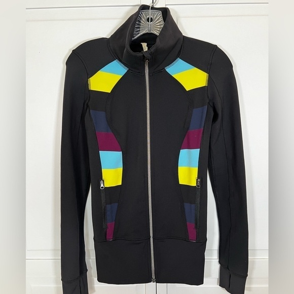 Lululemon | Nice | Asana Jacket | Black / Pow Stripe Split Pea | Thumb Holes | 2 - Picture 3 of 9